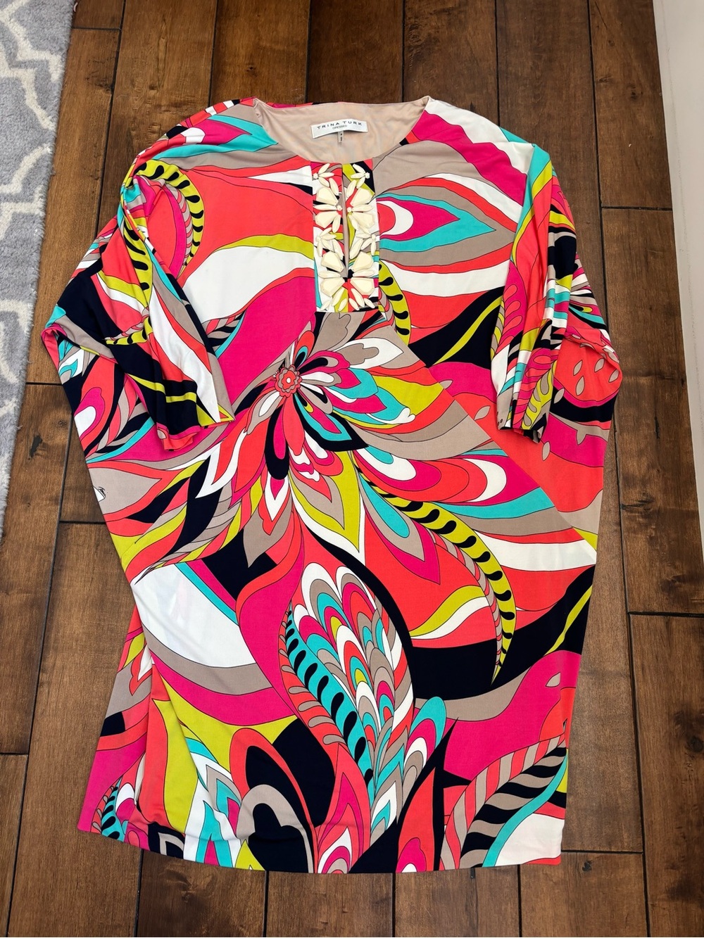 Trina Turk Size 8 Dress